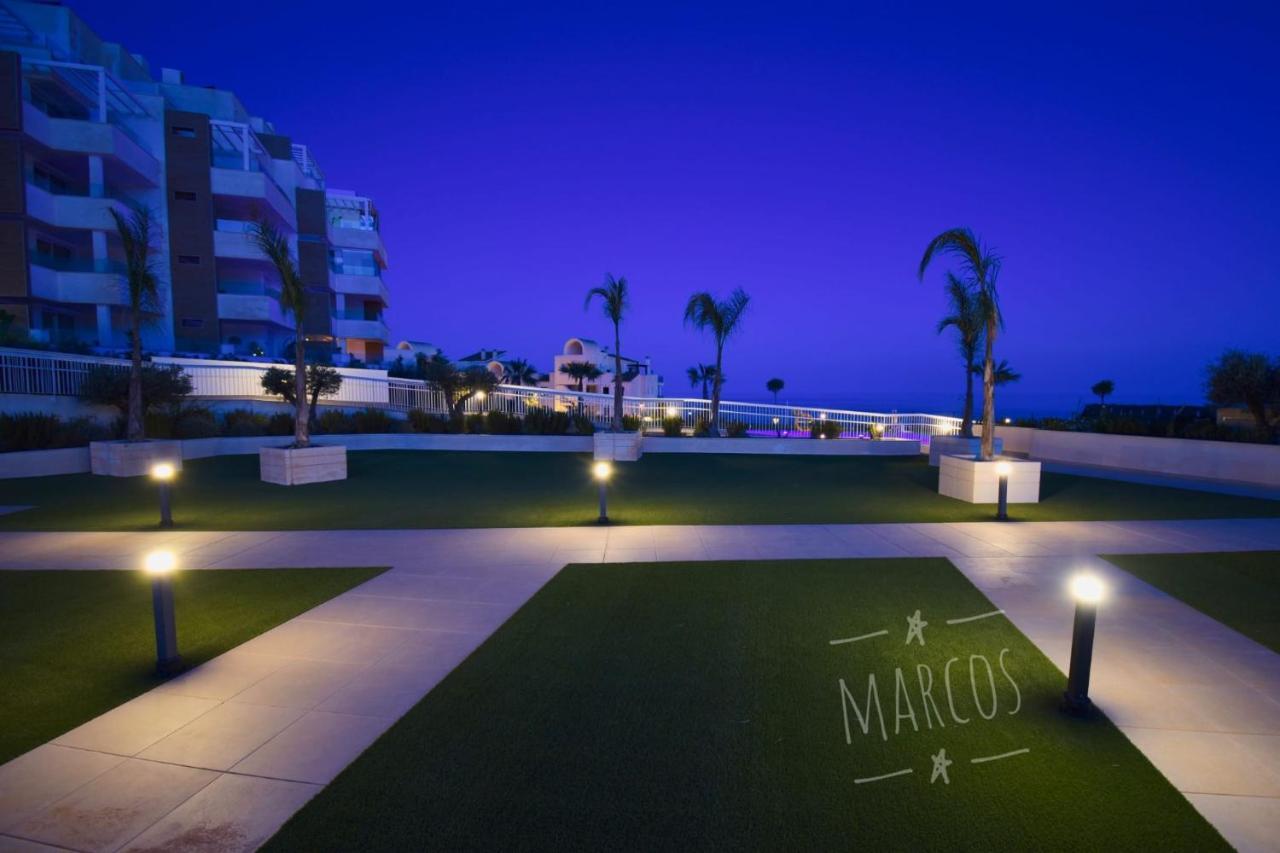 Apartment By The Sea Calaceite Torrox Bagian luar foto