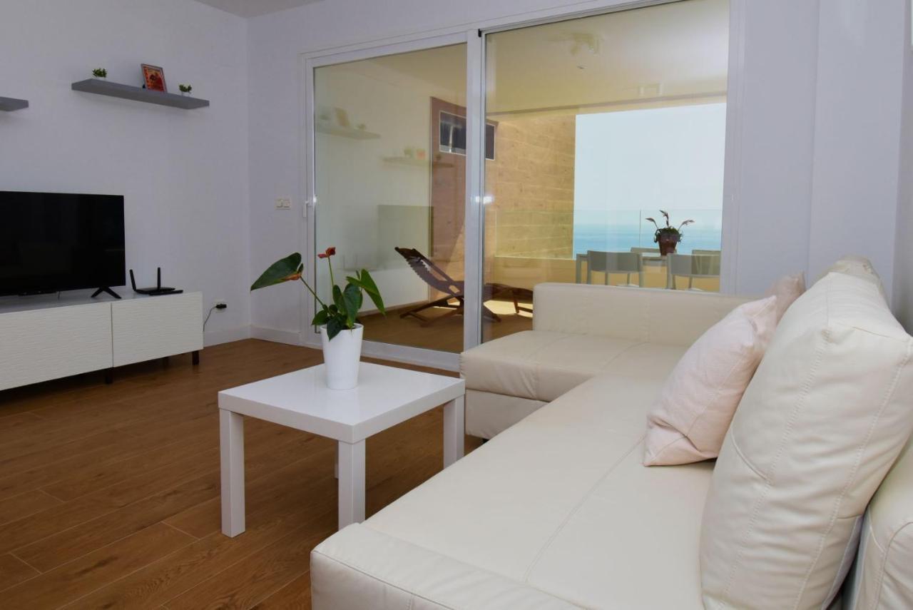 Apartment By The Sea Calaceite Torrox Bagian luar foto