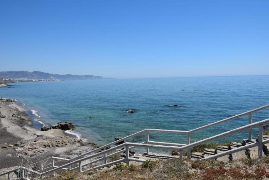 Apartment By The Sea Calaceite Torrox Bagian luar foto